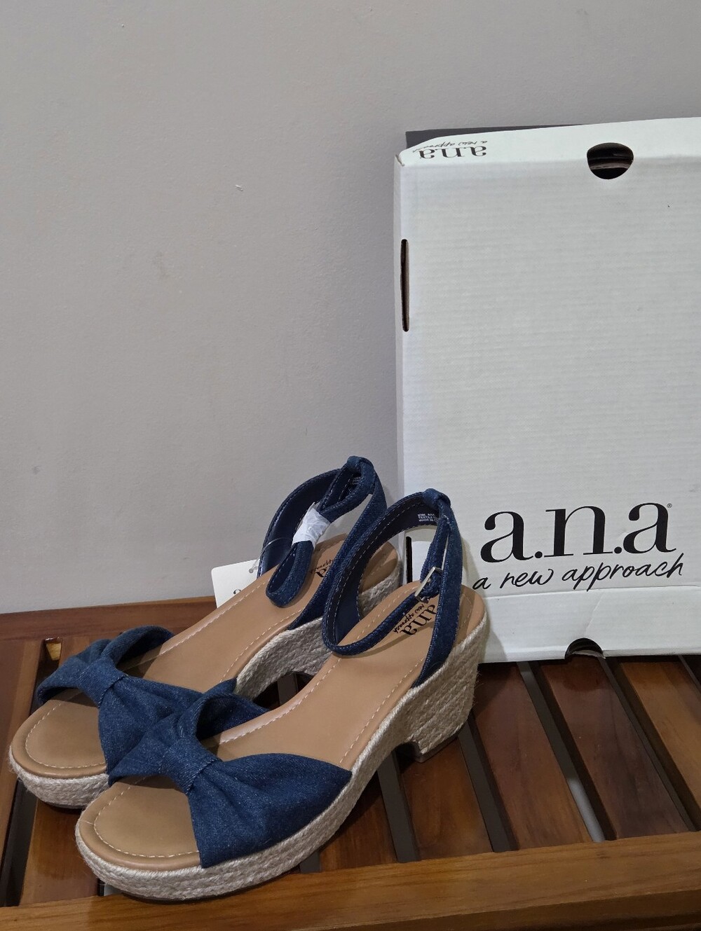 a.n.a Blue Dukes Denim Bow Knotted Espadrille 3" Wedge Sandals Sizes 9.5 NEW